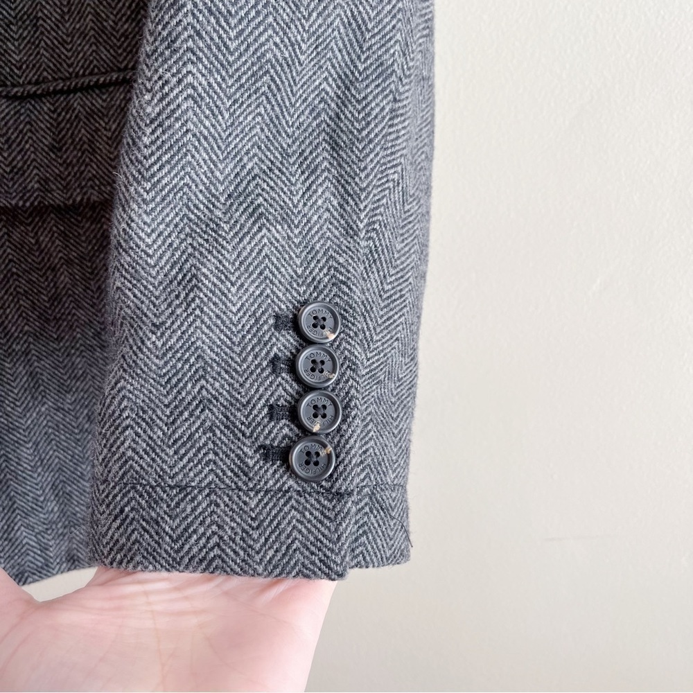 Tommy Hilfiger Slim Fit Wool Blend‎ Herringbone Insulated Jacket in Grey, Large - Picture 7 of 10